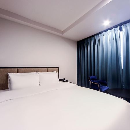 온나 호텔 대연동 부산 Daeyeon Onna Hotel Daeyeon Busan Luaran gambar
